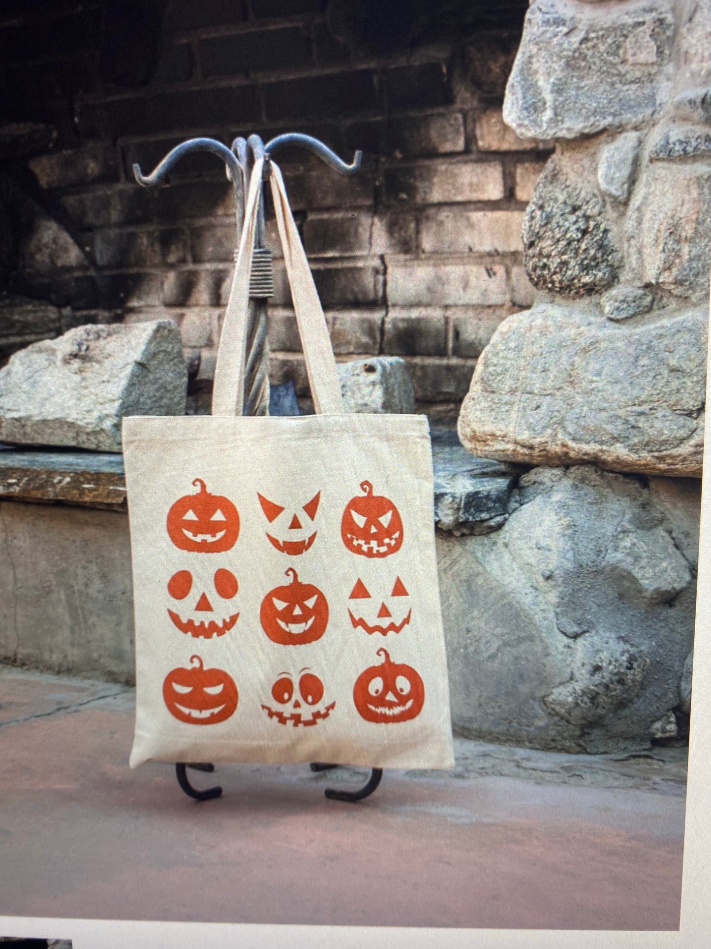 Jack-o-lantern Tote